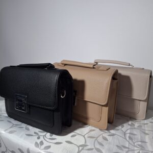 Bolsa Feminina Transversal e de Mão Estruturada com Fivela Prata e Bolso de Zíper - Textura Floater